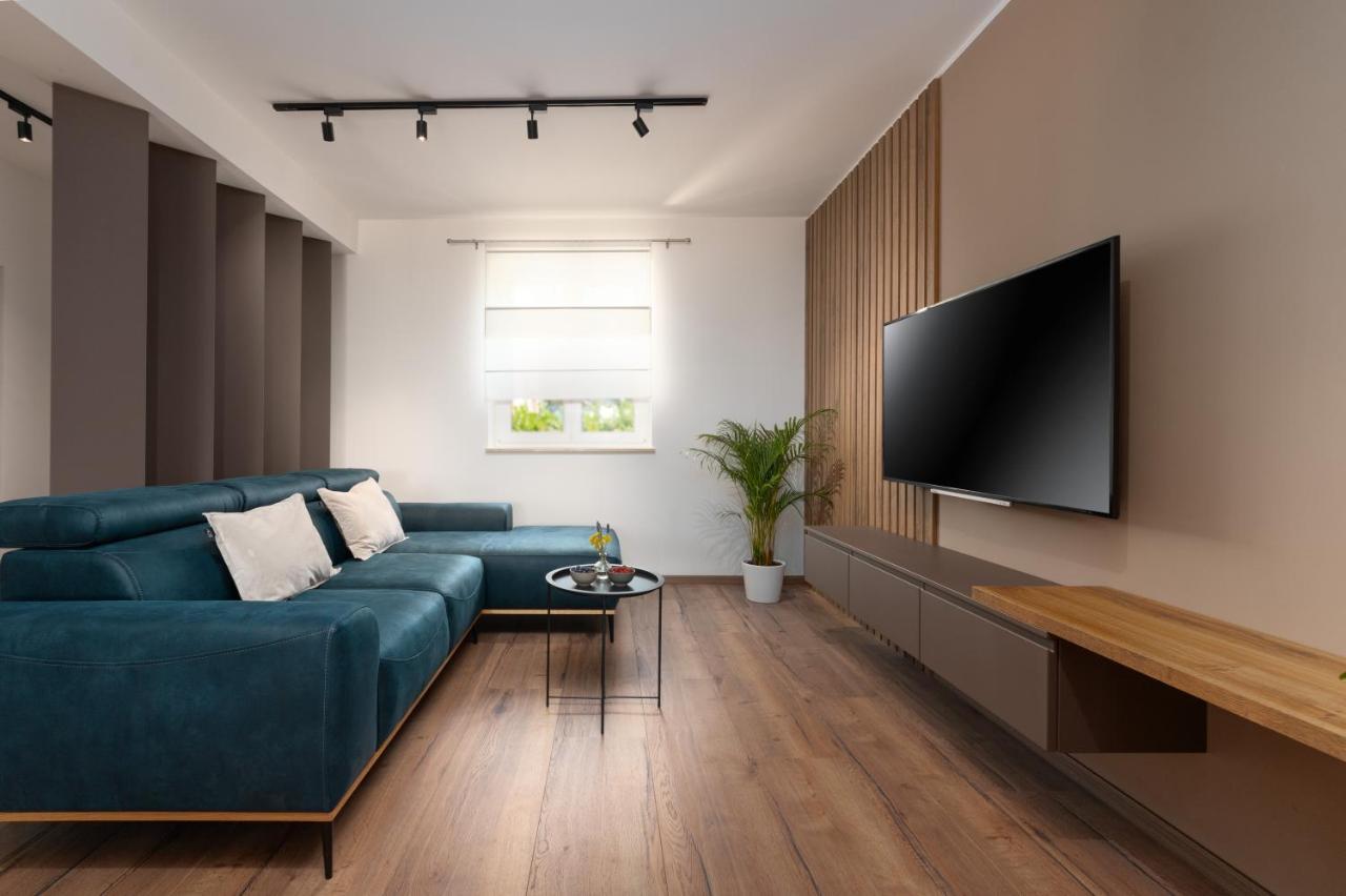 Holiday Home Maslina Porec Bagian luar foto