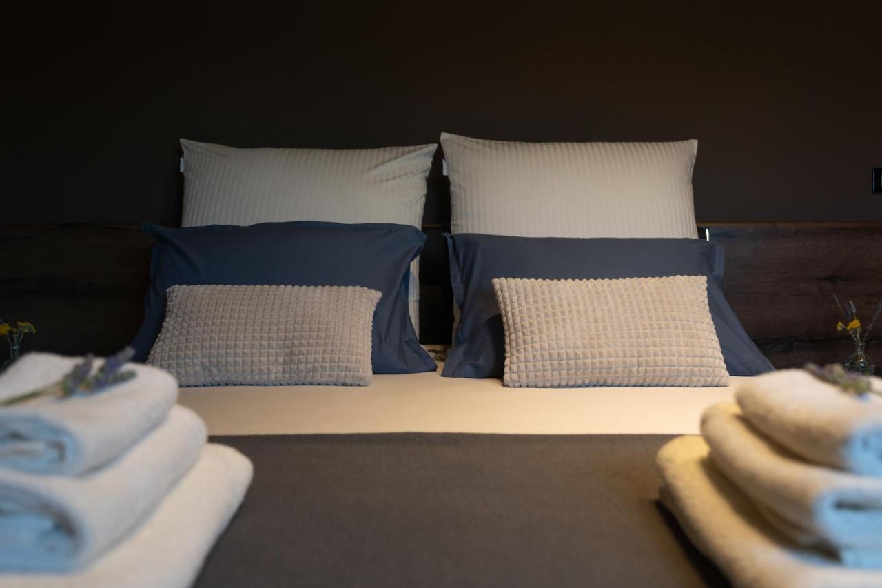 Holiday Home Maslina Porec Bagian luar foto