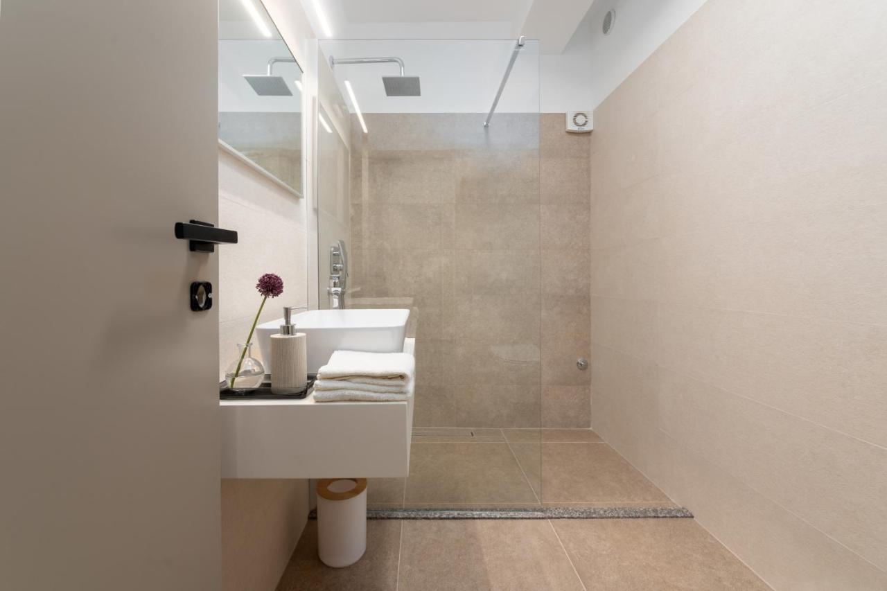 Holiday Home Maslina Porec Bagian luar foto