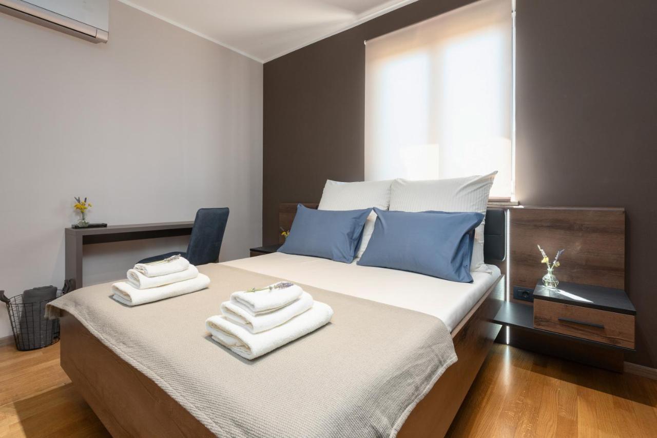 Holiday Home Maslina Porec Bagian luar foto