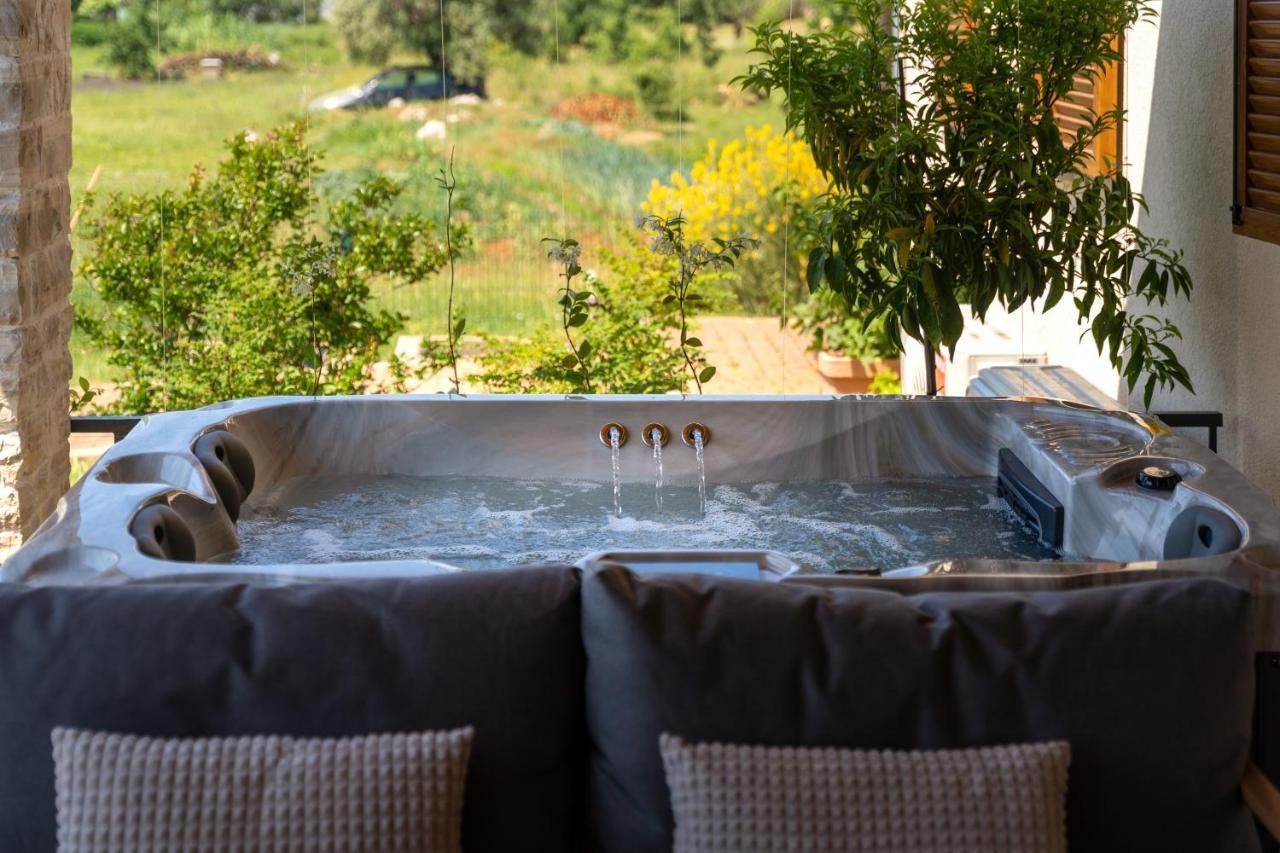 Holiday Home Maslina Porec Bagian luar foto